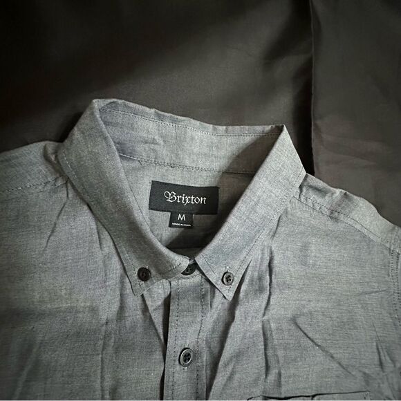Brixton Charcoal Gray Button-Up Short Sleeve Cotton Shirt Size Medium - Picture 4 of 8